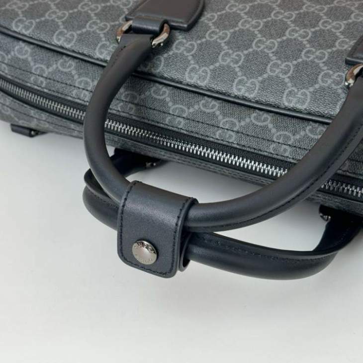 Picture of Gucci Mens Bags _SKUfw184537766fw